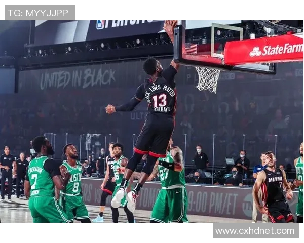 弗拉格打锋线后场均17分+47%,打控卫时场均13分+38%