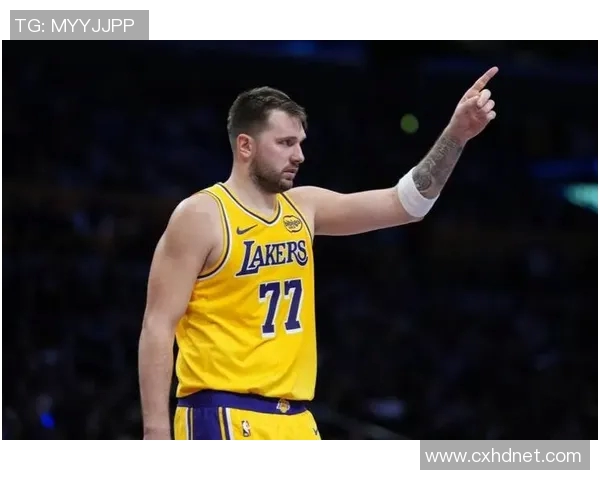 【直播吧评选】2月21日NBA最佳球员：东契奇